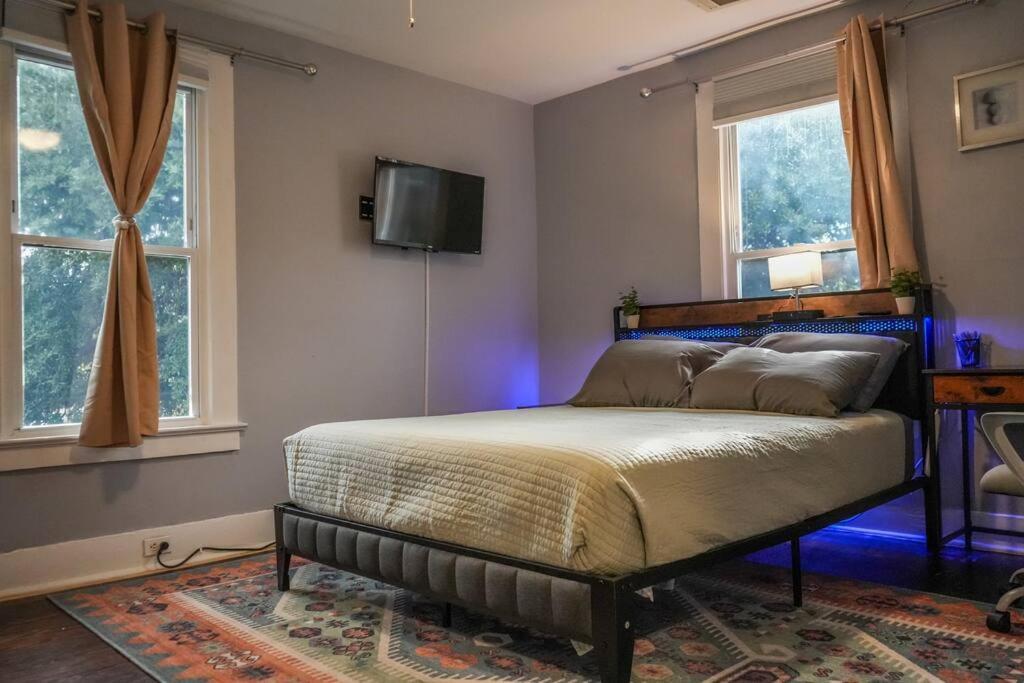 Historic Coastal Haven- Pet Friendly Fast Wi-Fi Villa นอร์ฟอล์ก ภายนอก รูปภาพ