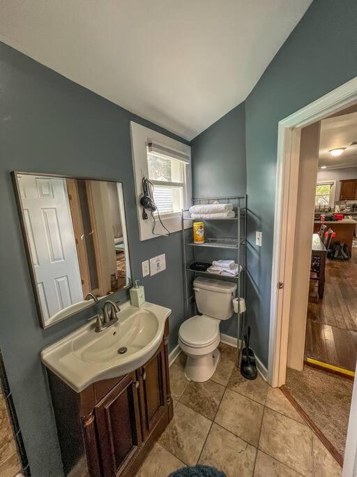 Historic Coastal Haven- Pet Friendly Fast Wi-Fi Villa นอร์ฟอล์ก ภายนอก รูปภาพ