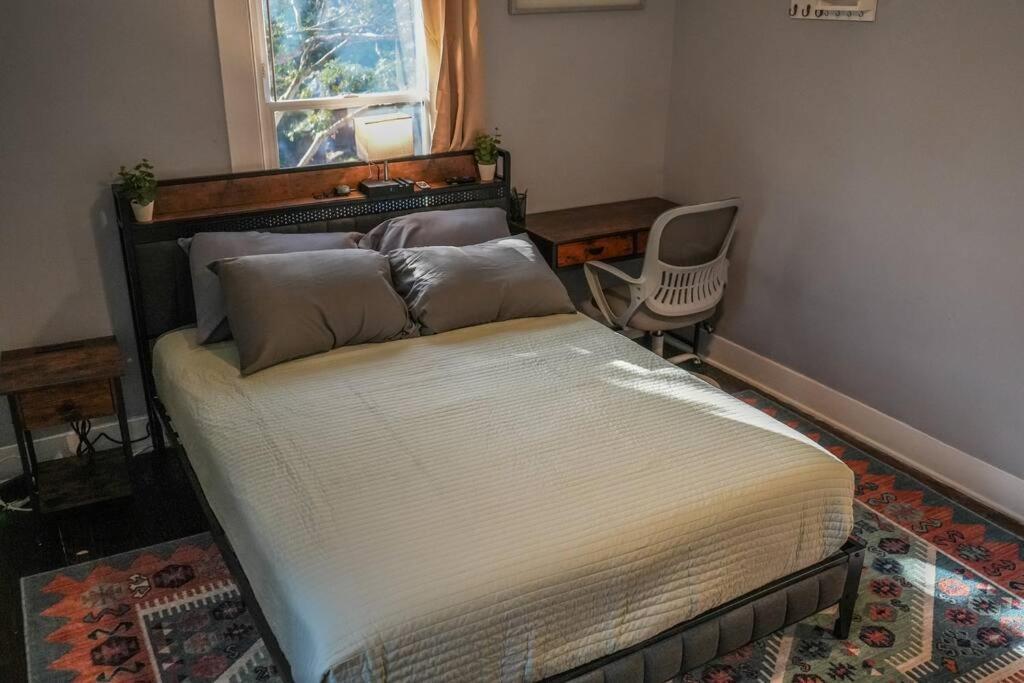 Historic Coastal Haven- Pet Friendly Fast Wi-Fi Villa นอร์ฟอล์ก ภายนอก รูปภาพ